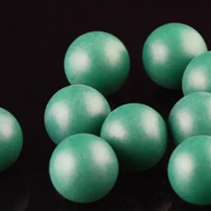 Piccole palline cave rotonde a prezzo competitivo per flaconi di deodorante profumato da 50 ml, produttore di palline di plastica colorata,