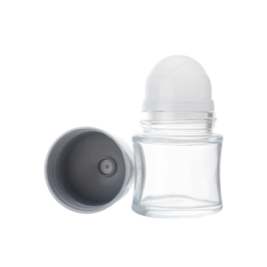 Packaging Deo Profumo riutilizzabile di lusso Olio essenziale Bottiglia di vetro vuota con sfera a rulli professionale, bottiglia di vetro per cosmetici